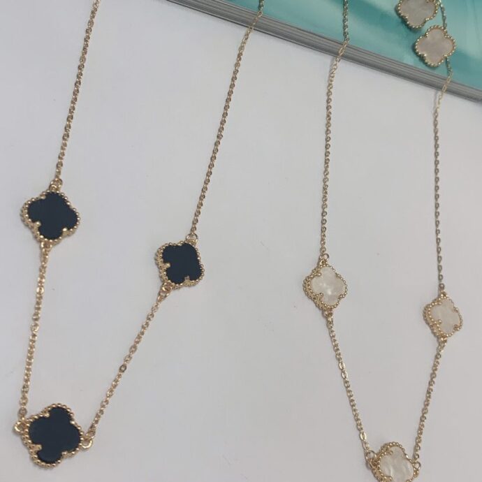 Conjunto Colar e Brinco Trevo